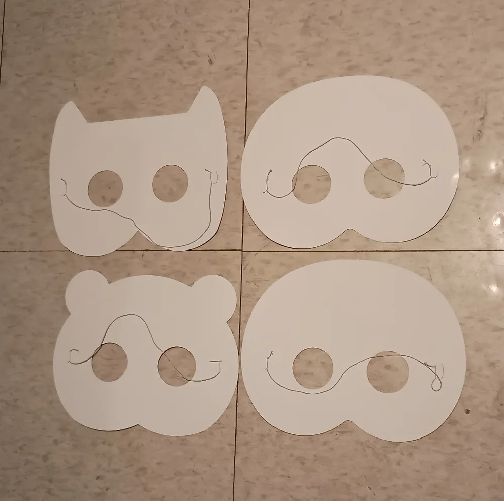 3/$10 🌟 Wild Animal Safari Bear Lion Tiger Face Masks Set